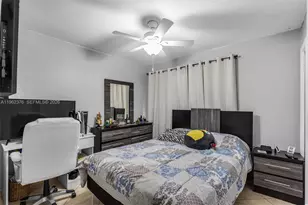 6012 NW 172nd Terr Circle, Hialeah, FL 33015 - Photo 21