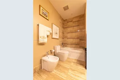 16001 Collins Ave #3605, Sunny Isles Beach, FL 33160 - Photo 23