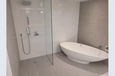 330 Sunny Isles Blvd #5-1004, Sunny Isles Beach, FL 33160 - Photo 17