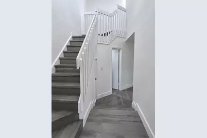 7415 Coldstream Dr, Hialeah, FL 33015 - Photo 9