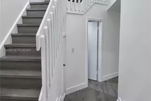 7415 Coldstream Dr, Hialeah, FL 33015 - Photo 9