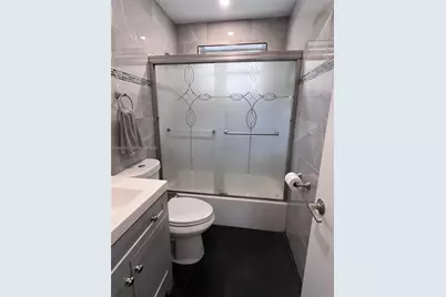 7415 Coldstream Dr, Hialeah, FL 33015 - Photo 21