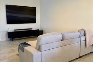 2810 SE 24th Ave, Homestead, FL 33035 - Photo 5