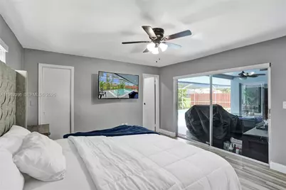 9774 NW 19th Pl, Sunrise, FL 33322 - Photo 15