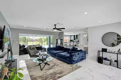 9774 NW 19th Pl, Sunrise, FL 33322 - Photo 9