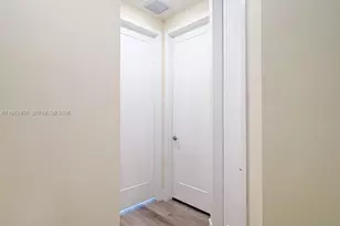 6416 NW 102nd Ct, Doral, FL 33178 - Photo 15