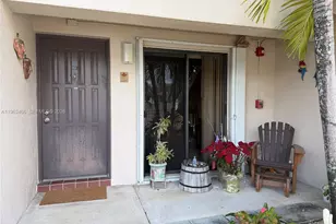 351 Club Cir, Boca Raton, FL 33487 - Photo 1