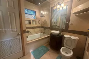 6045 Dawson St, Hollywood, FL 33023 - Photo 9