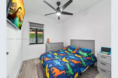 13421 SW 52nd St, Miami, FL 33175 - Photo 15