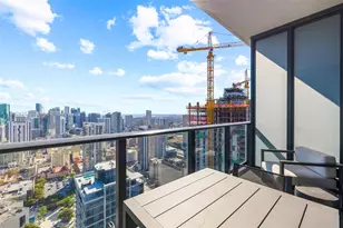 159 NE 6th St, Miami, FL 33132 - Photo 15