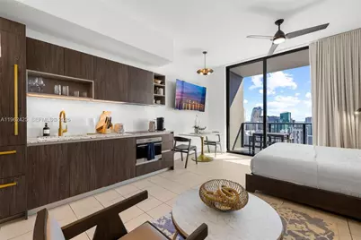 159 NE 6th St #4906, Miami, FL 33132 - Photo 5