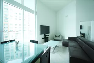 1900 N Bayshore Dr, Miami, FL 33132 - Photo 9