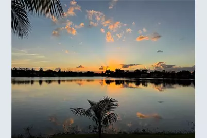 19230 NW 87th Pl, Hialeah, FL 33018 - Photo 57