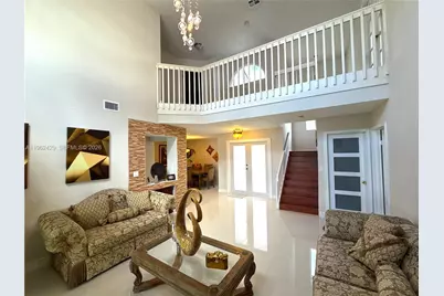 19230 NW 87th Pl, Hialeah, FL 33018 - Photo 21