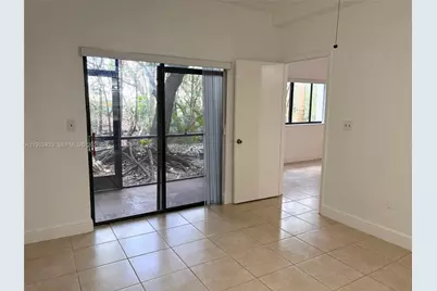 2445 SW 18th Ter #915, Fort Lauderdale, FL 33315 - Photo 15