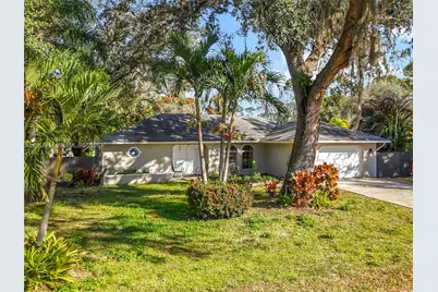 216 Greenwood, Lehigh Acres, FL 33936 - Photo 11