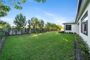 7387 SW 74th Ln, Miami, FL 33143 - Photo 45