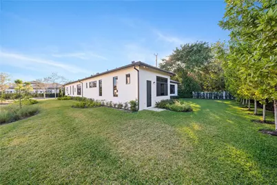 7387 SW 74th Ln, Miami, FL 33143 - Photo 47