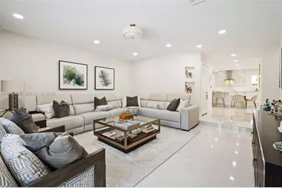 16140 Aberdeen Way, Miami Lakes, FL 33014 - Photo 13