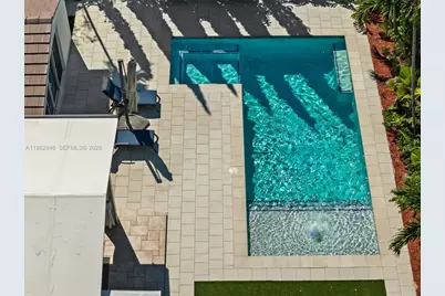 16140 Aberdeen Way, Miami Lakes, FL 33014 - Photo 59