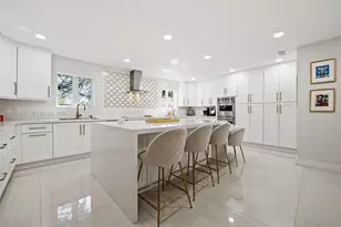 16140 Aberdeen Way, Miami Lakes, FL 33014 - Photo 15