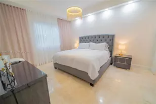 20000 E Country Club Dr, Aventura, FL 33180 - Photo 13