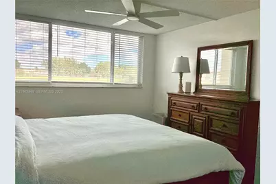 9423 S Hollybrook Lake Dr #106, Pembroke Pines, FL 33025 - Photo 35