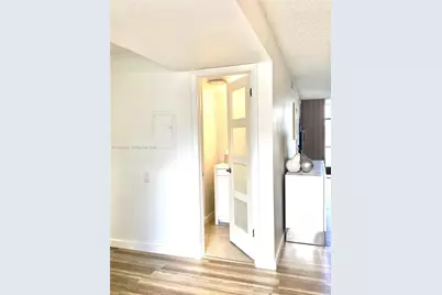 9423 S Hollybrook Lake Dr #106, Pembroke Pines, FL 33025 - Photo 7