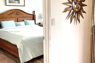 9423 S Hollybrook Lake Dr, Pembroke Pines, FL 33025 - Photo 33