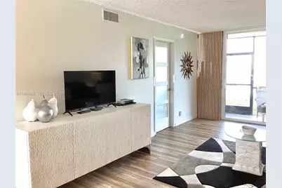 9423 S Hollybrook Lake Dr #106, Pembroke Pines, FL 33025 - Photo 21