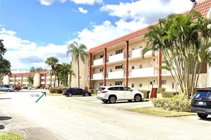 9423 S Hollybrook Lake Dr, Pembroke Pines, FL 33025 - Photo 53