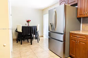 9161 NW 26th Pl, Sunrise, FL 33322 - Photo 7