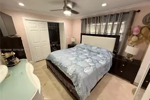 300 SW 71st Ave, Miami, FL 33144 - Photo 7