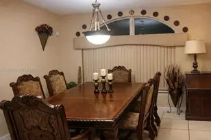 7645 NW 19th Ct, Pembroke Pines, FL 33024 - Photo 7