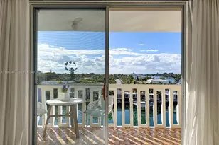 8530 Byron Ave, Miami Beach, FL 33141 - Photo 21