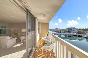 8530 Byron Ave, Miami Beach, FL 33141 - Photo 19