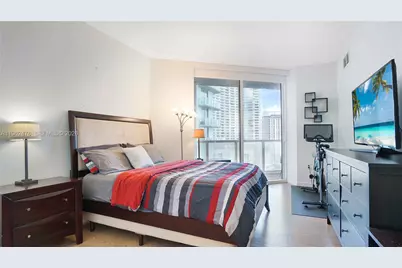 1900 N Bayshore Dr #1708, Miami, FL 33132 - Photo 13