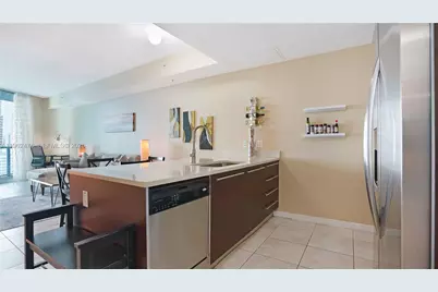 1900 N Bayshore Dr #1708, Miami, FL 33132 - Photo 11