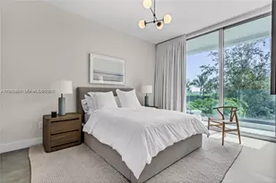 650 NE 32nd St, Miami, FL 33137 - Photo 11