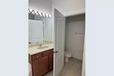 1048 NE 30th Ave #1048, Homestead, FL 33033 - Photo 17