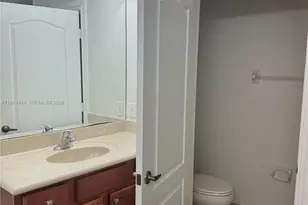 1048 NE 30th Ave, Homestead, FL 33033 - Photo 17