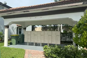 1048 NE 30th Ave, Homestead, FL 33033 - Photo 35