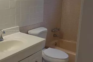 1719 Wiley St, Hollywood, FL 33020 - Photo 7