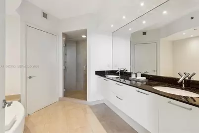 400 Alton Rd #1910, Miami Beach, FL 33139 - Photo 11