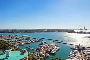 400 Alton Rd, Miami Beach, FL 33139 - Photo 19