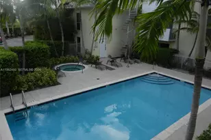 8950 SW 69th Ct, Pinecrest, FL 33156 - Photo 5