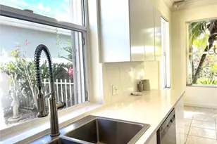 7625 SE Bay Cedar Cir, Hobe Sound, FL 33455 - Photo 19