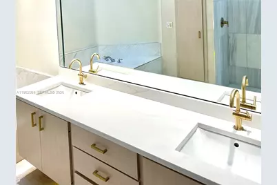 7625 SE Bay Cedar Cir, Hobe Sound, FL 33455 - Photo 21