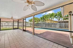 2605 NW 98th Ln, Coral Springs, FL 33065 - Photo 27