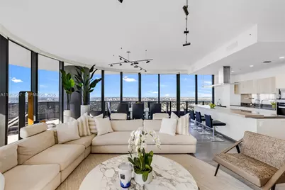 1000 Brickell Plz #PH6002, Miami, FL 33131 - Photo 17